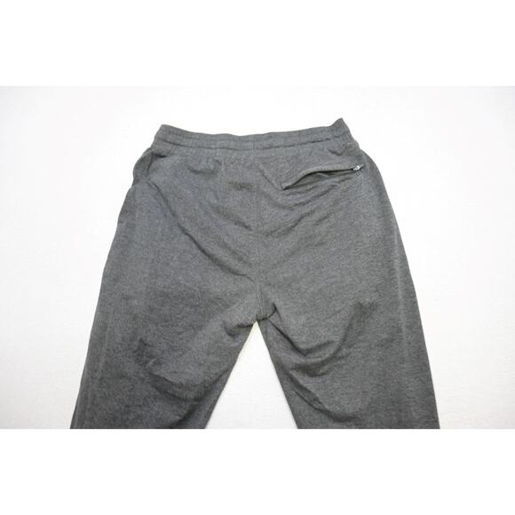 Vuori Taper Jogger Sweat Pants Gray THE RISE THE SHINE Athletic Mens Size Medium - Picture 10 of 11
